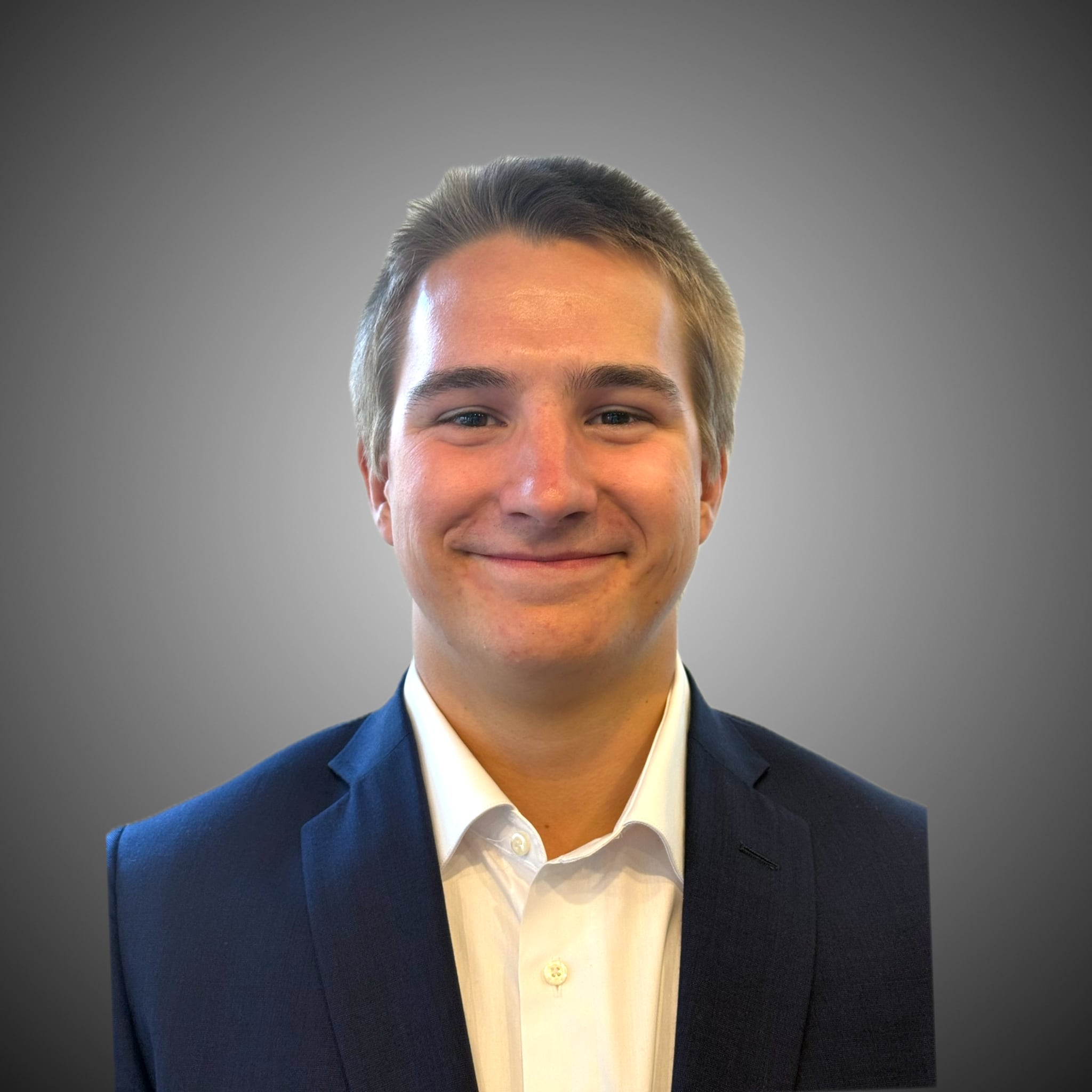 
                                                Christian Varas